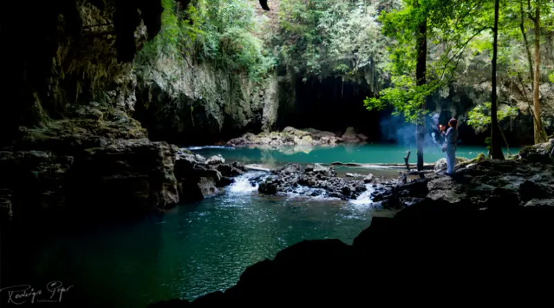Cuevas de Se'tzol Alta Verapaz Guatemala