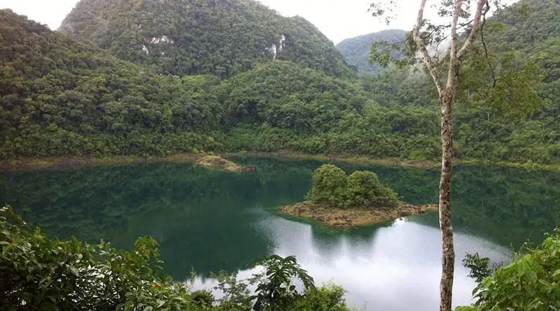 Lagunas Sepalau Alta Verapaz Guatemala