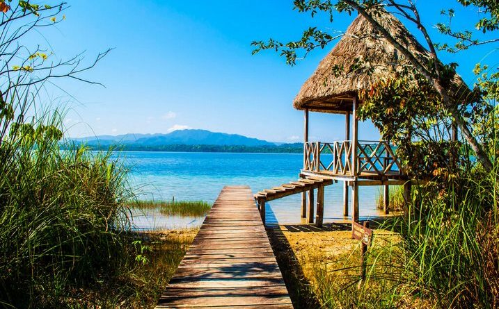 Parque Nacional Laguna Lachua Alta Verapaz Guatemala