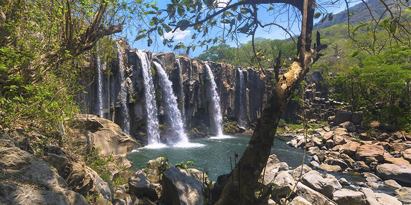 Catarata Los Amates