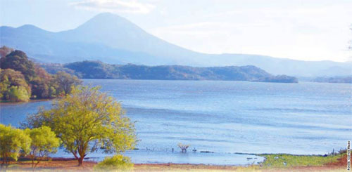 Laguna de Atescatempa