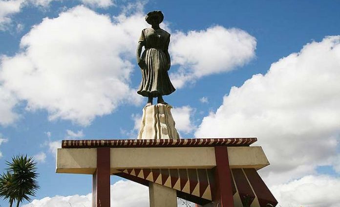 Monumento a la Marimba