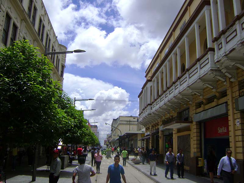 Paseo La Sexta