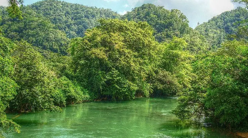 Río Sarstún
