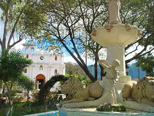 Santo Domingo Xenacoj