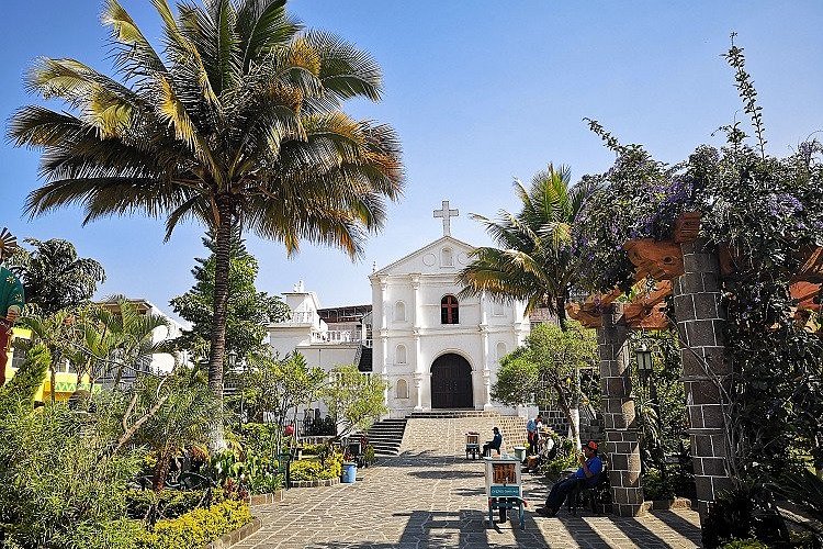 Iglesia de San Pedro Apóstol