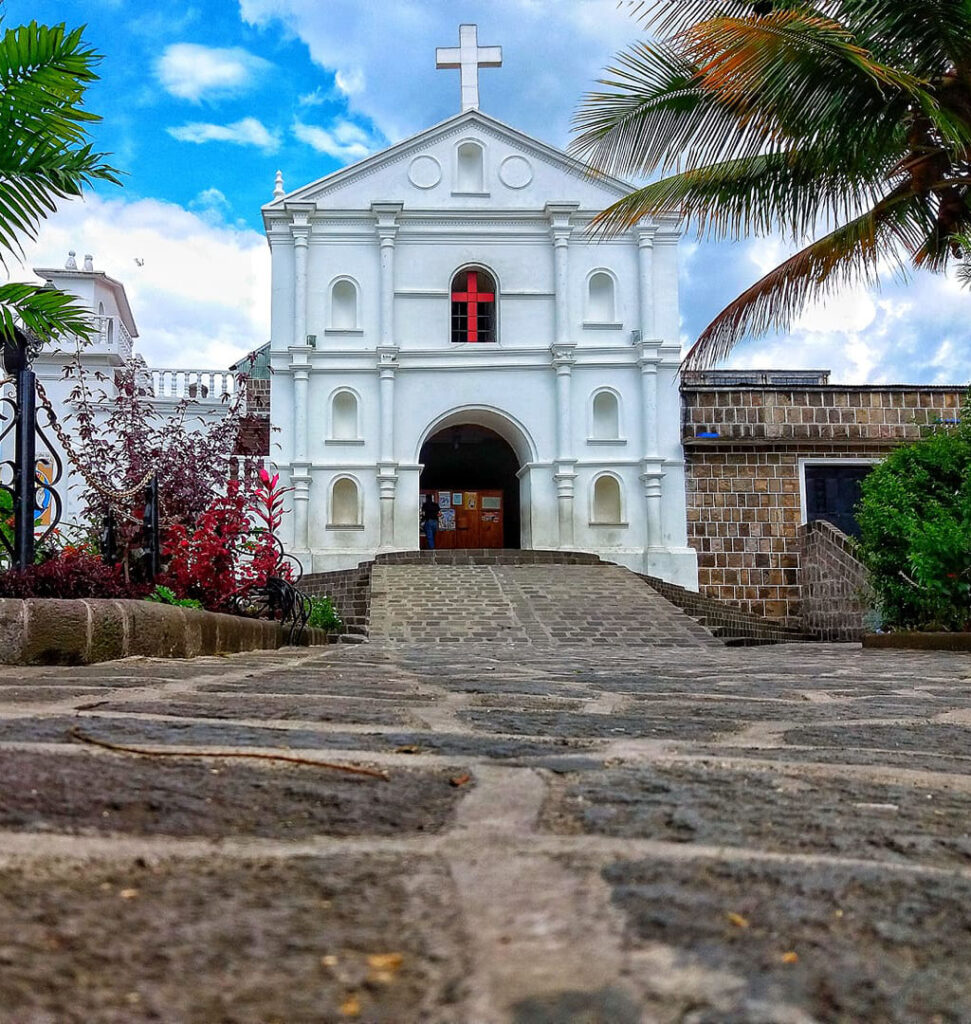 Iglesia de San Pedro Apóstol