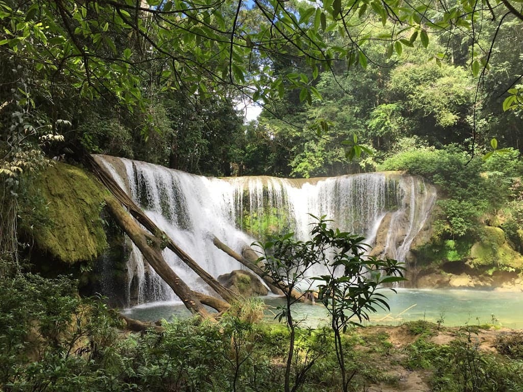 Cataratas de Caxlampon